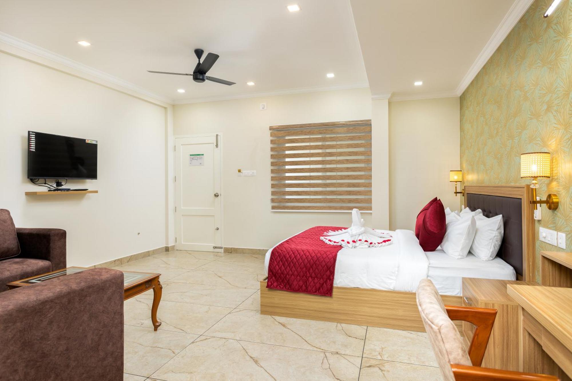 Esaa Airport Hotel Kochi Dış mekan fotoğraf