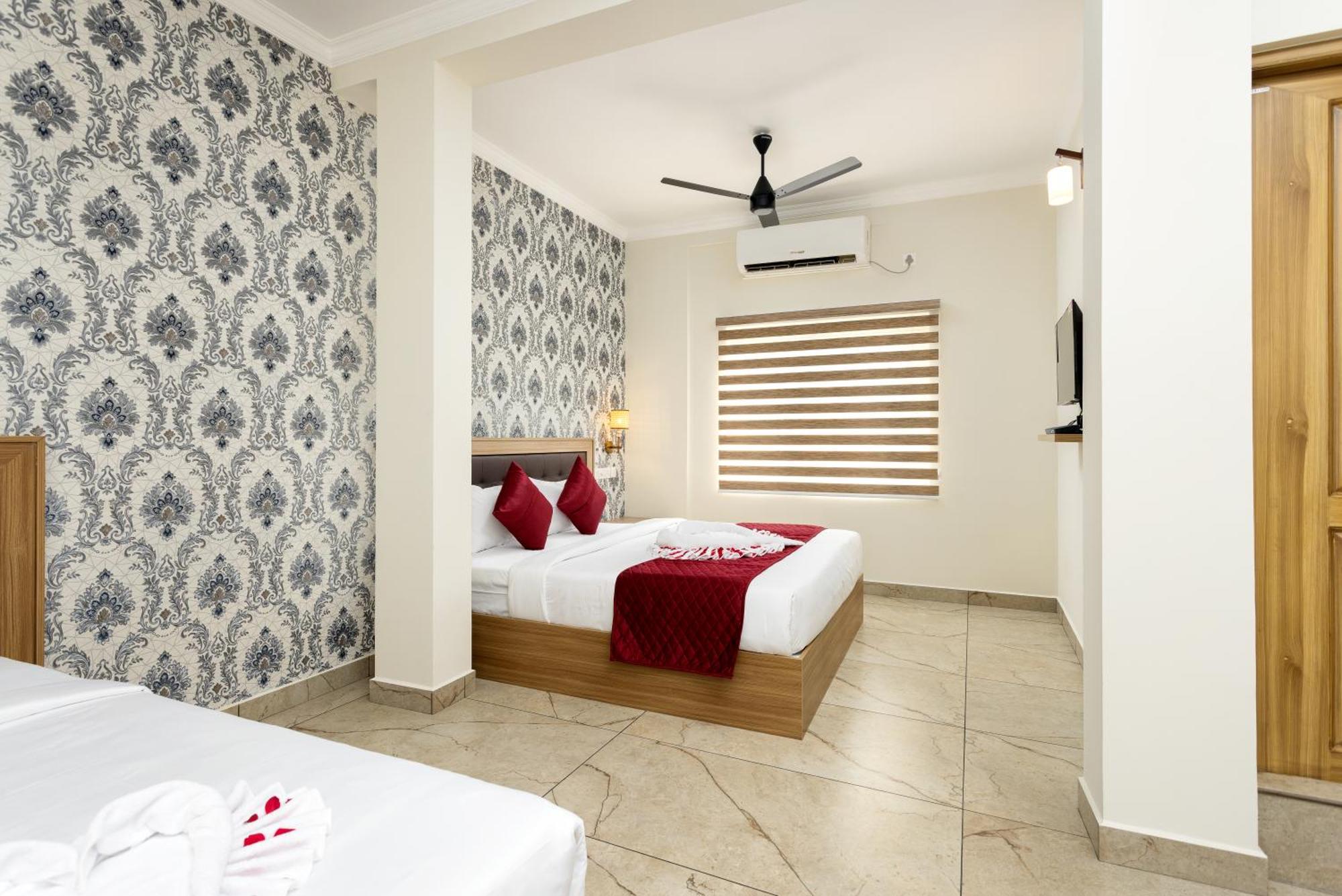 Esaa Airport Hotel Kochi Dış mekan fotoğraf
