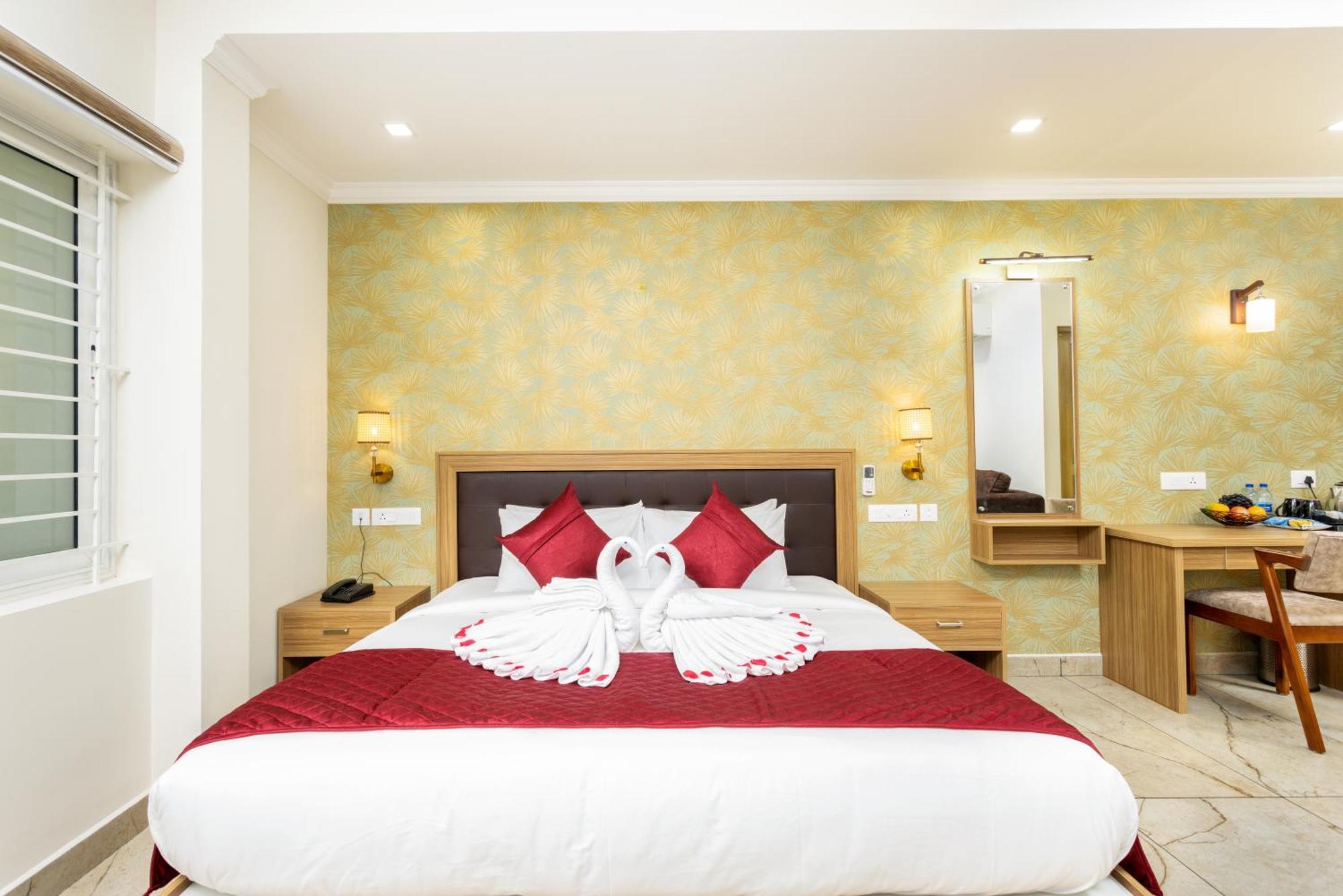 Esaa Airport Hotel Kochi Dış mekan fotoğraf